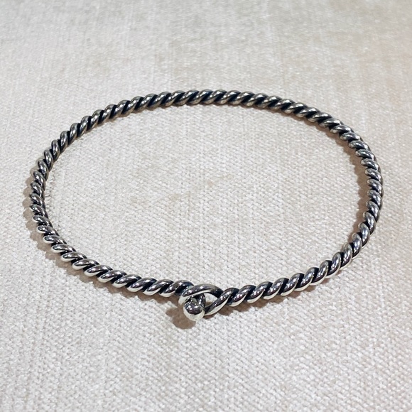 James Avery Sterling Silver Twisted Wire Hook-On - Picture 4 of 4